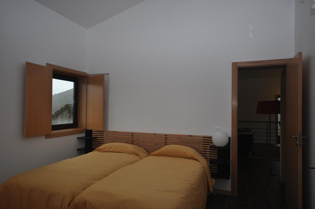 Casas Avela Brava Hostal Negroes Habitación foto